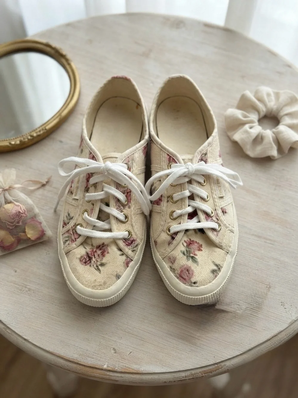 Superga x LoveShackFancy Floral Canvas Low Top Sneakers Size US 6 / EU 36